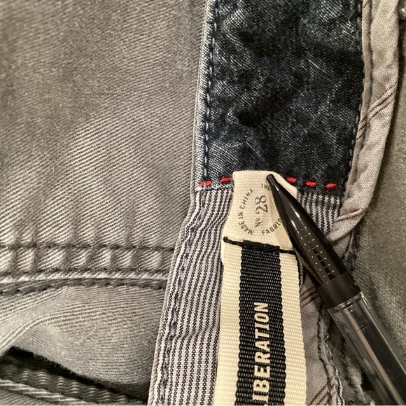 Skinny Cargos  in Olive 28 - Picture 4 of 12